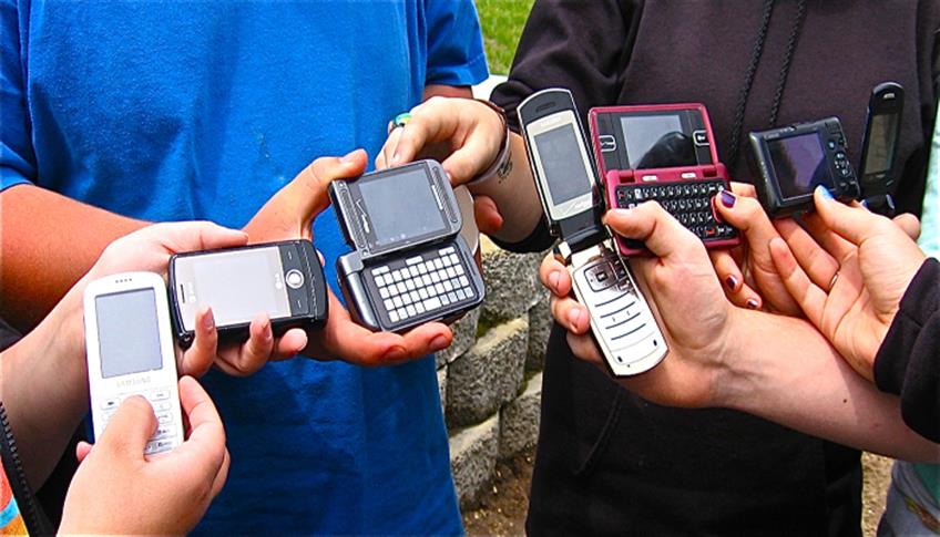 Uso e abuso del cellulare Uso e abuso del cellulare